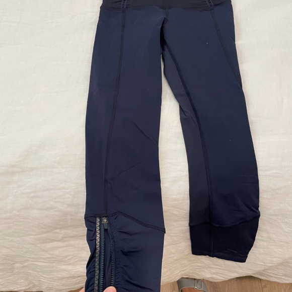 Lululemon Pants - Picture 2 of 2